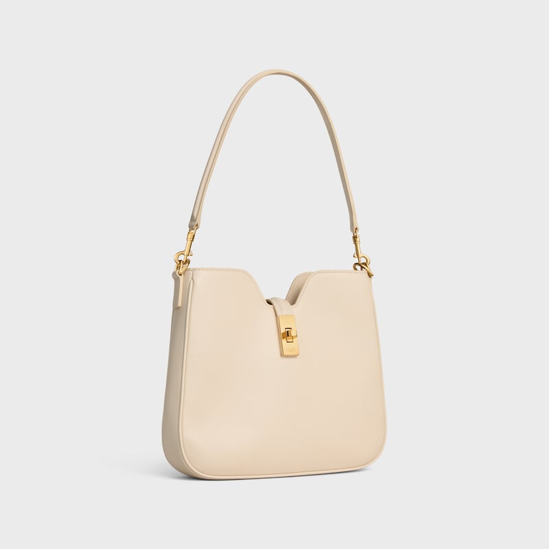 petit sac souple camille 16 en cuir de veau lisse