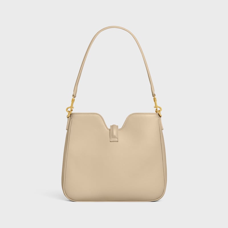 petit sac souple camille 16 en cuir de veau lisse