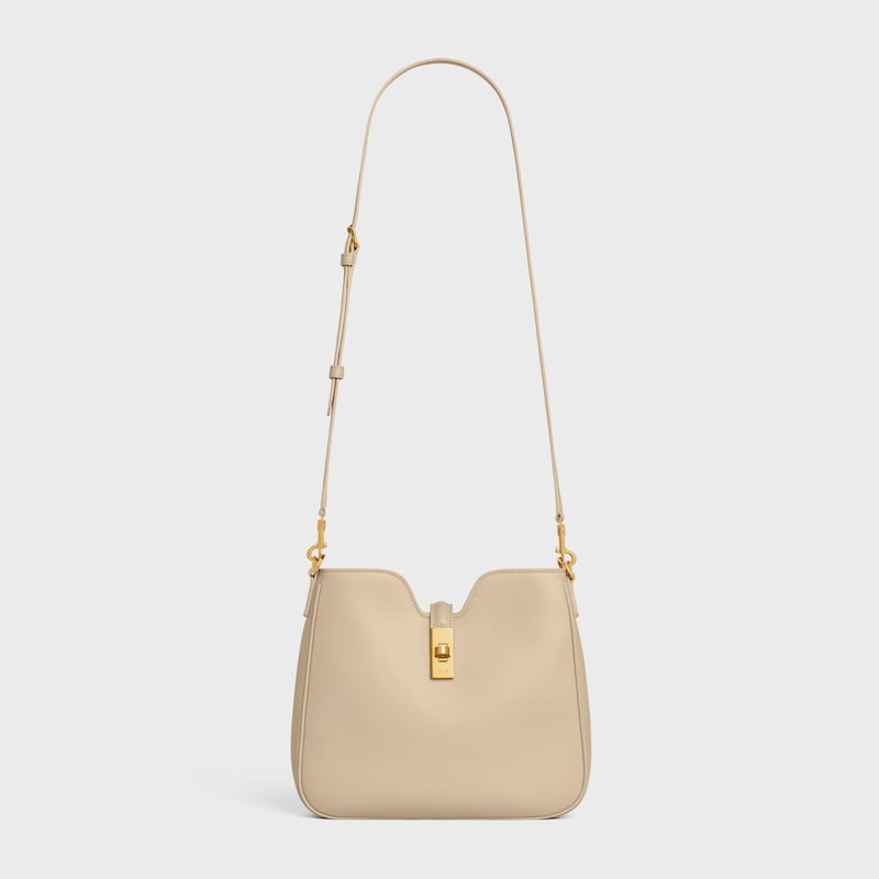 petit sac souple camille 16 en cuir de veau lisse
