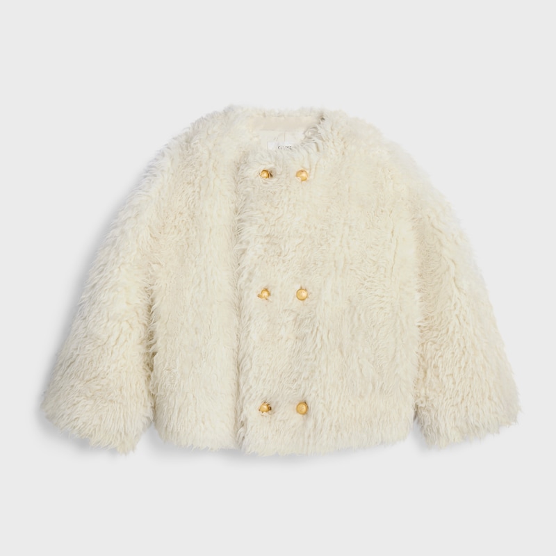 manteau en laine duveteuse