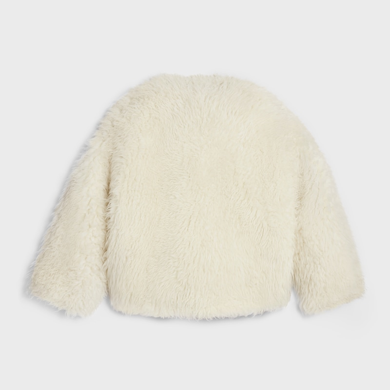 manteau en laine duveteuse
