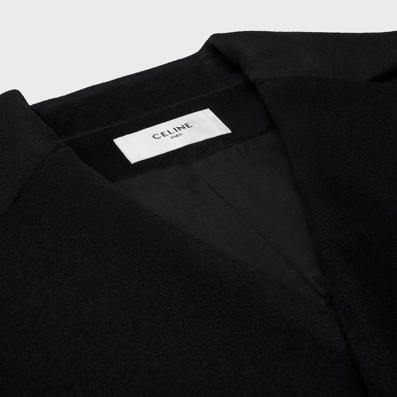 manteau en tissu de laine