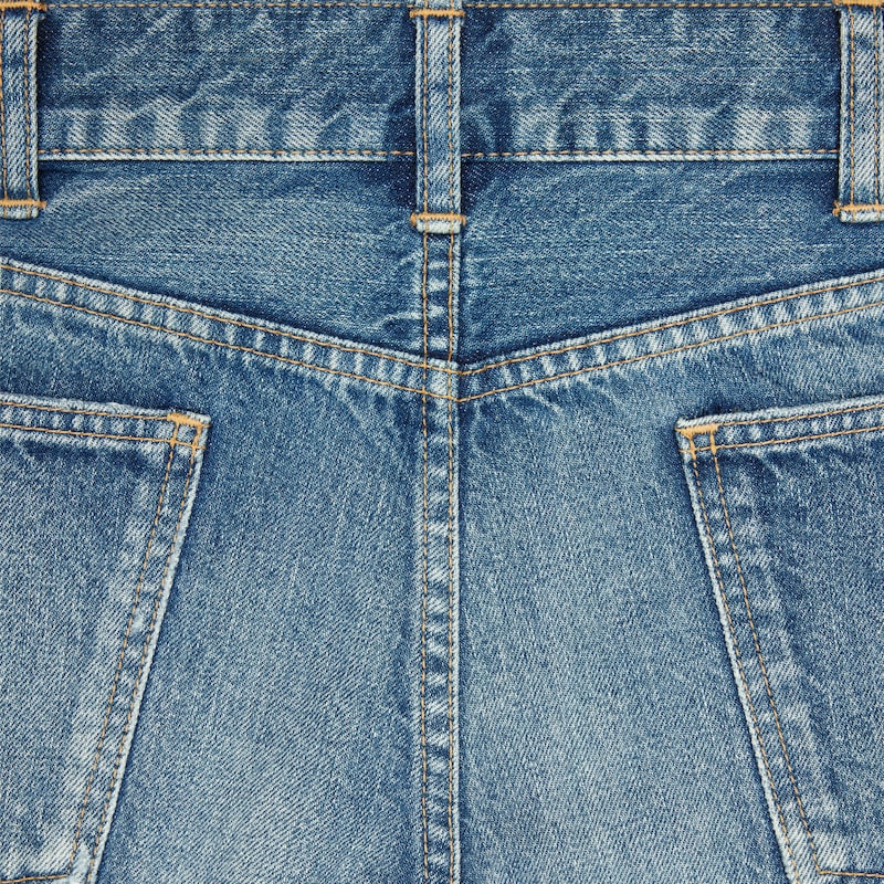 short de skate en denim délavé bleu électrique