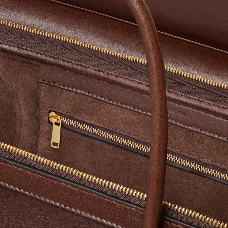 bagage neuf de taille moyenne en cuir dagneau souple et brillant