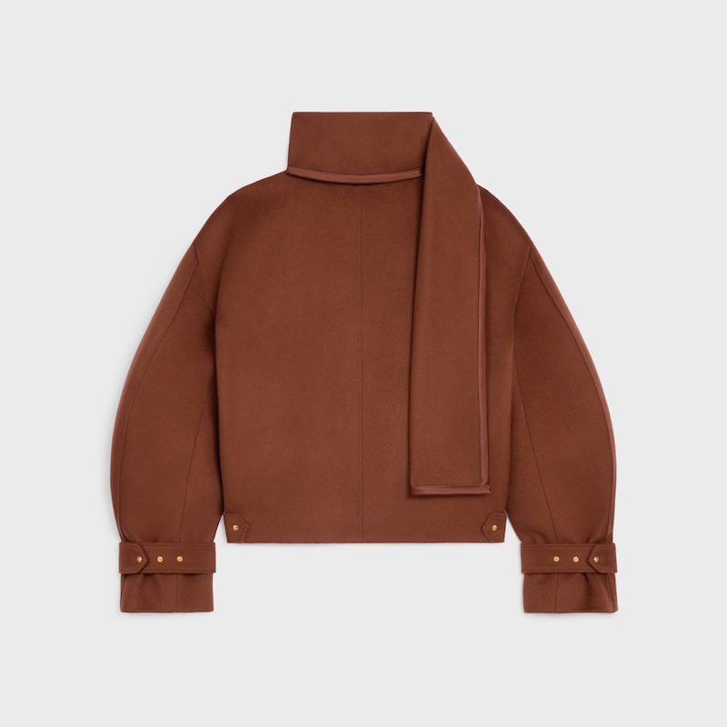 veste-écharpe en tissu de laine