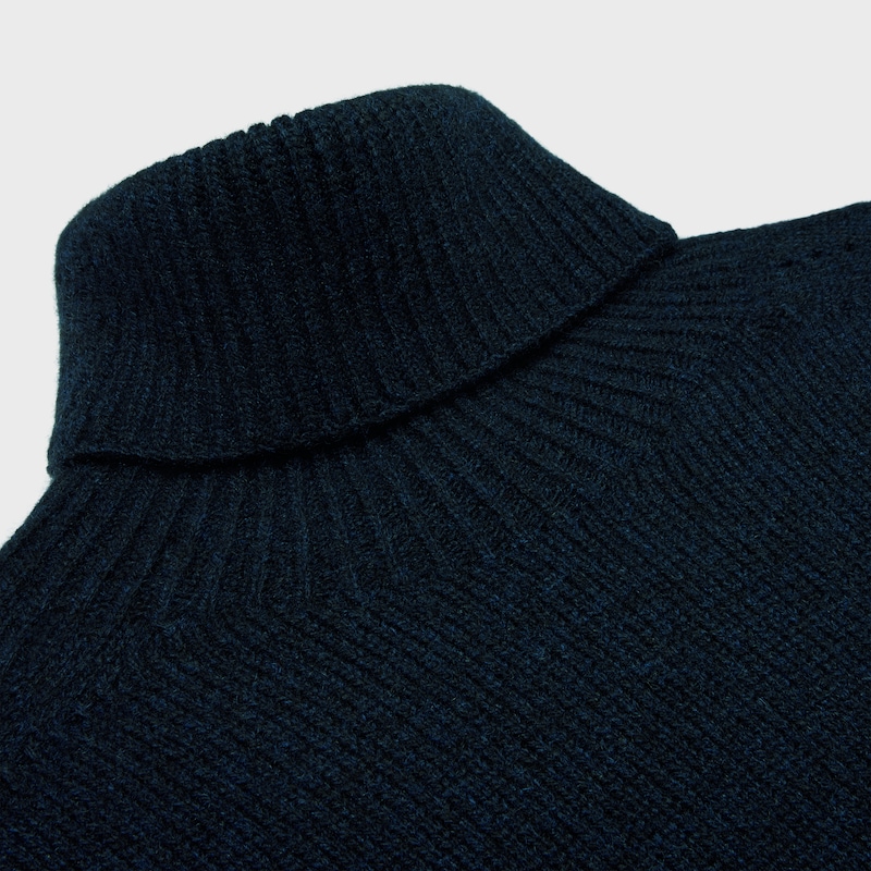 pull à col roulé en cachemire sans couture