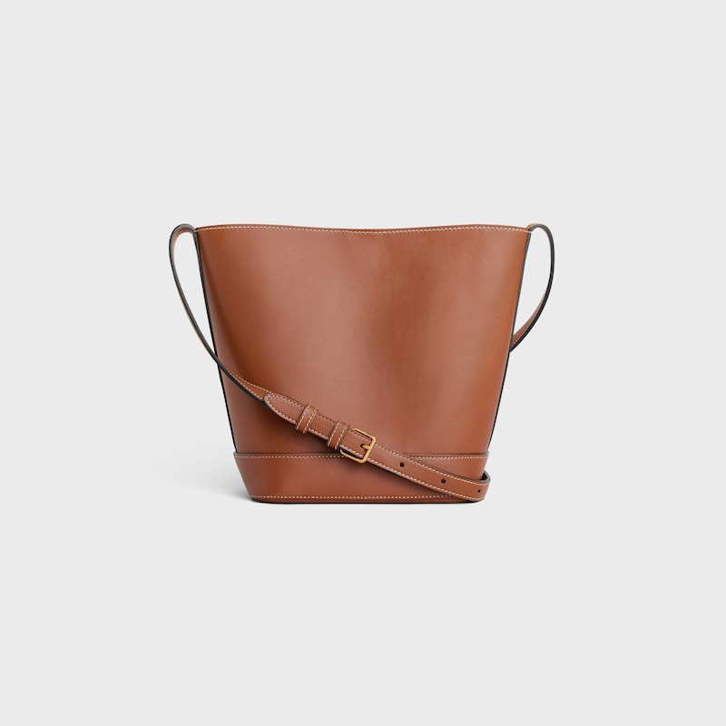 petit seau cuir triomphe en cuir de veau lisse