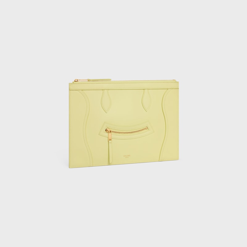 pochette moyenne en cuir de veau brillant