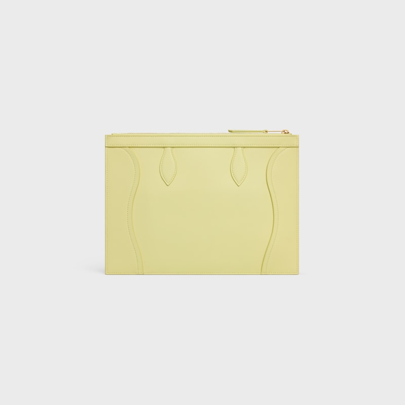 pochette moyenne en cuir de veau brillant