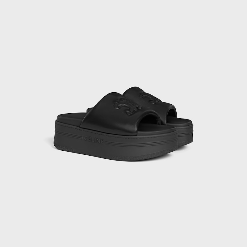 sandales plates celine block avec motif triomphe en cuir dagneau