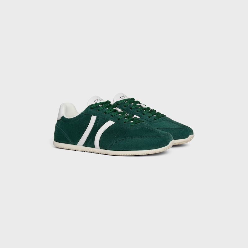 baskets basses à lacets celine jogger avec motif triomphe en daim et cuir de veau.