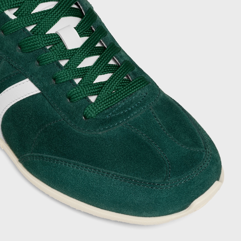 baskets basses à lacets celine jogger avec motif triomphe en daim et cuir de veau.