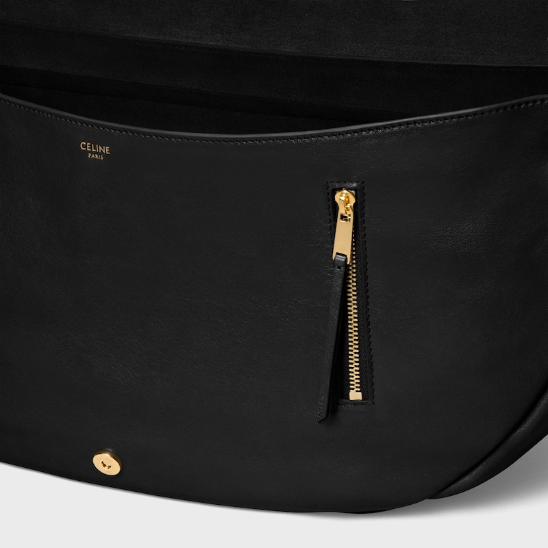 sac halfmoon soft triomphe en cuir dagneau souple et brillant