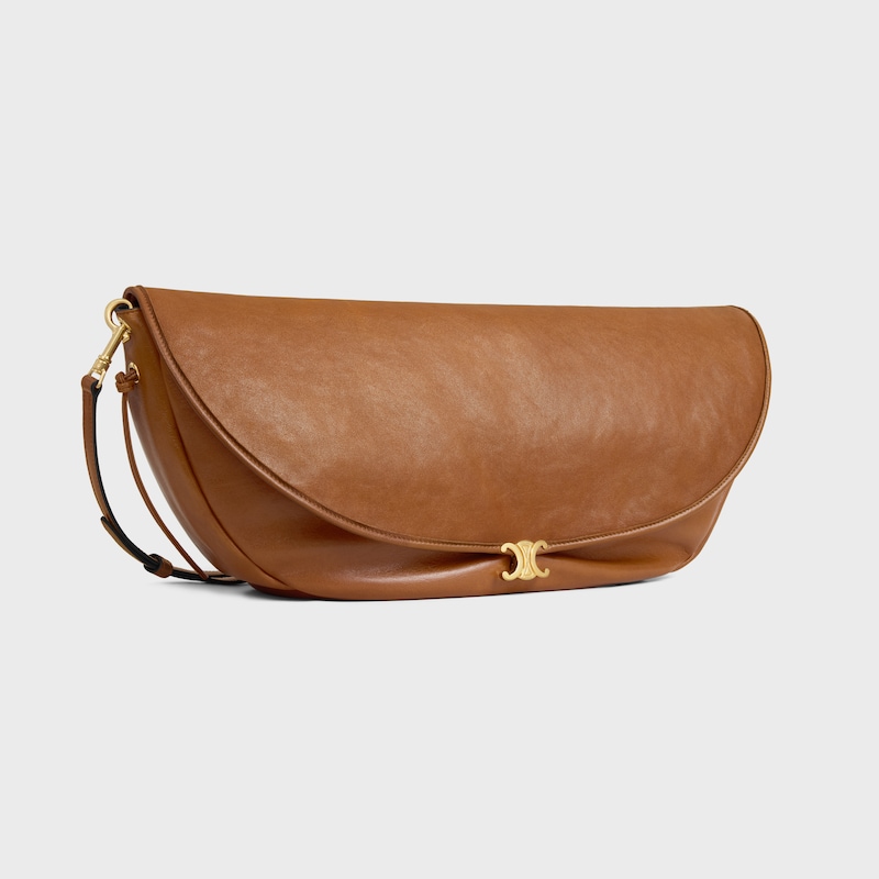 sac halfmoon soft triomphe en cuir dagneau souple et brillant