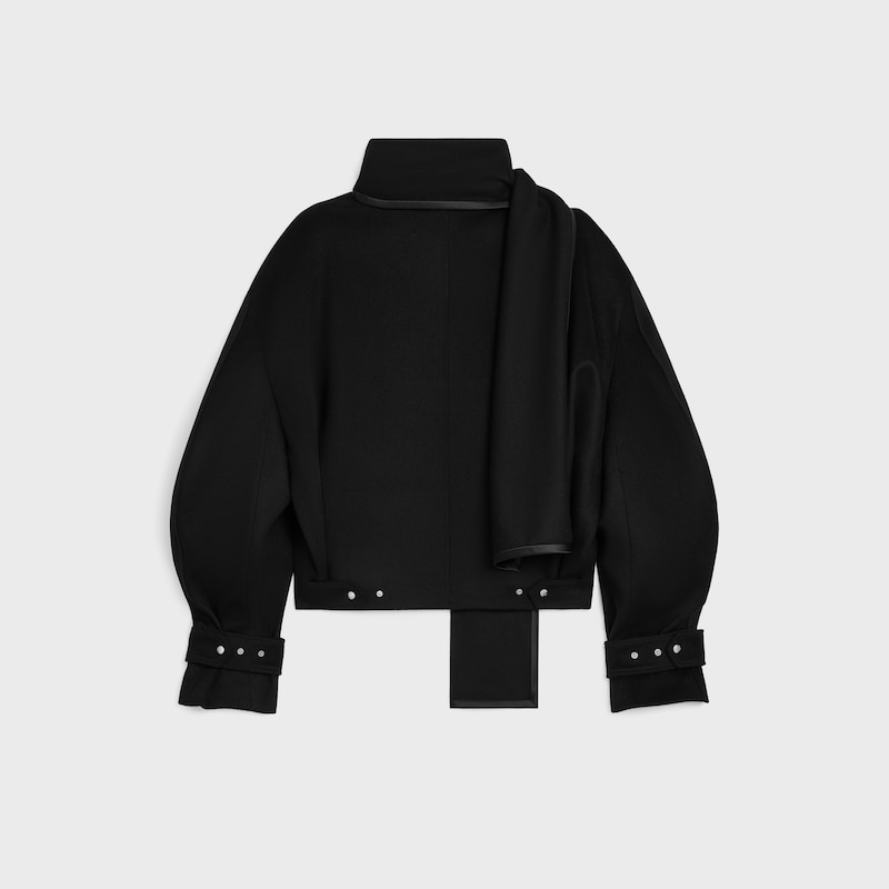 veste-écharpe en tissu de laine