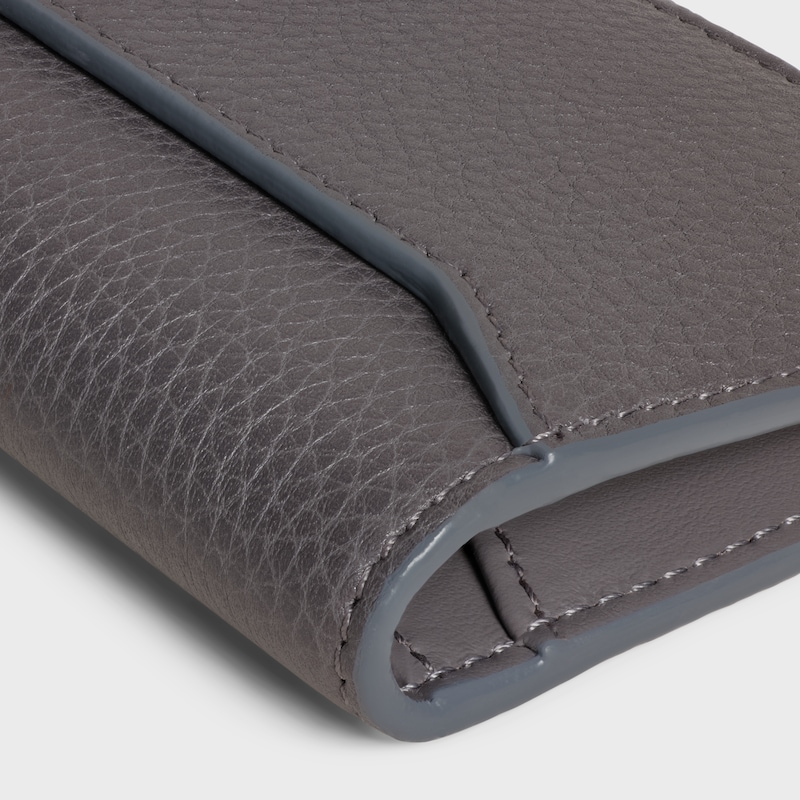 porte-cartes vertical en cuir de veau grainÉ