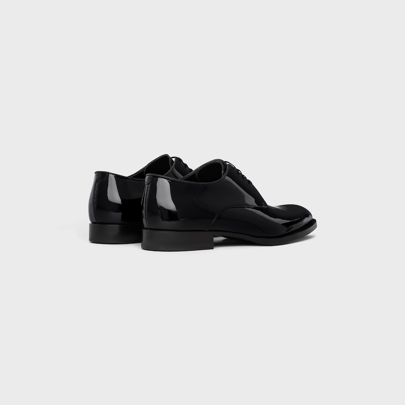 celine tuxedo derby en cuir de veau verni