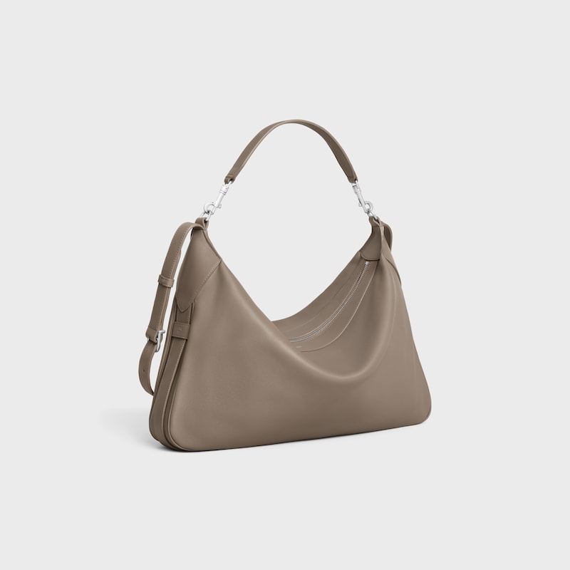 large romy en cuir de veau souple grainÉ